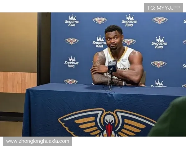 锡安减重后轻盈如燕抢断助攻费尔斯快下暴扣展现惊人实力